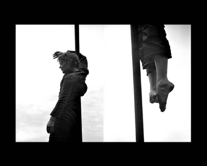 Marie Anne Michel, Sieste verticale, composition de deux photos
